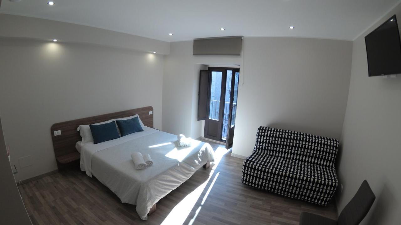 Tre Stelle Al Duomo Bed & Breakfast CTA Eksteriør bilde